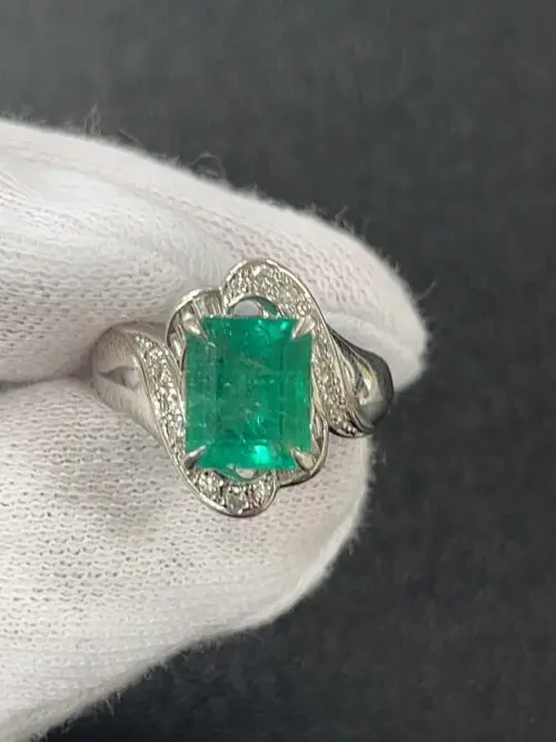 エメラルド 3ct