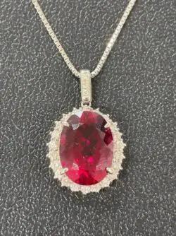 ルビーネックレス 4ct